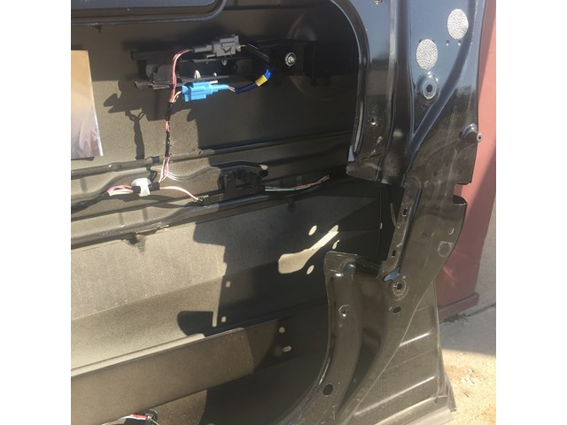 2008 Infiniti G35 Front Door Passenger RH Black