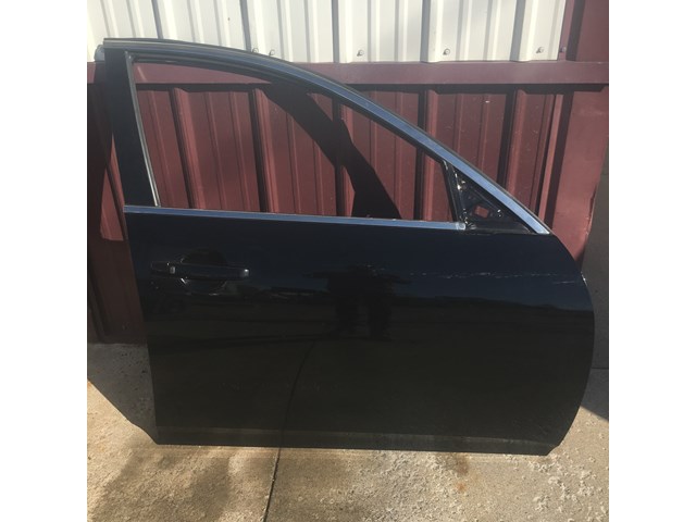 2008 Infiniti G35 Front Door Passenger RH Black