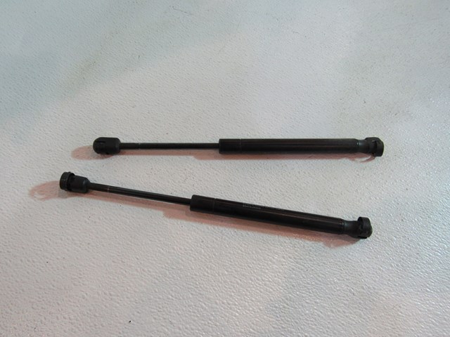 2008 Infiniti G35x Sedan Hood Struts Set 65470 JK000