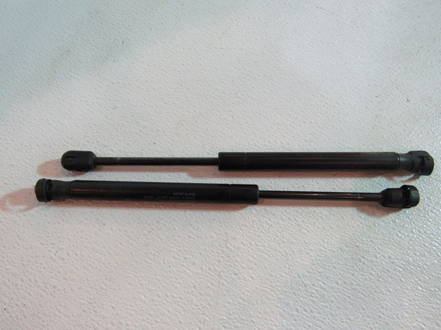 2008 Infiniti G35x Sedan Hood Struts Set 65470 JK000