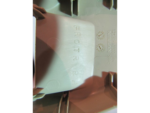 07 08  Infiniti G35x Sedan Front Seat Track Cover Trims RH & LH