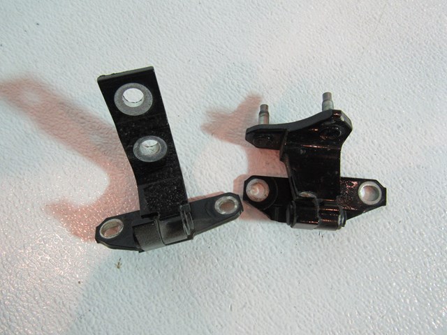 2007 2008 Infiniti G35 Sedan Rear RH Passenger Door Hinges