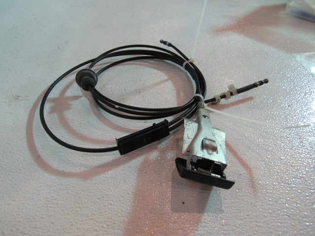 07 08  Infiniti G35 Sedan Hood Release Lever & Cable
