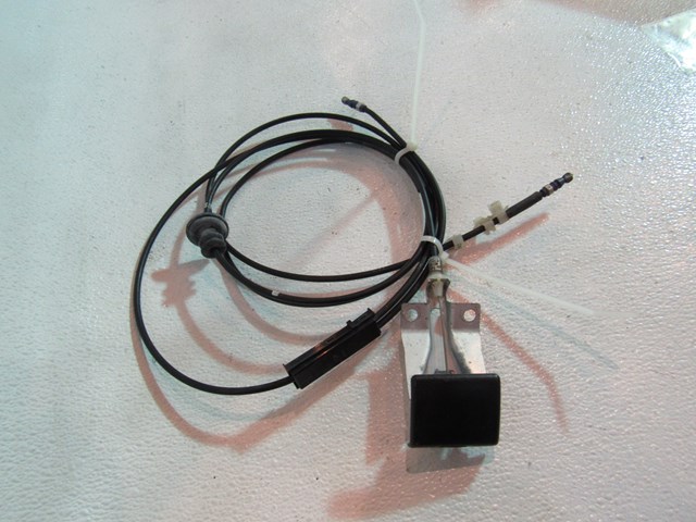 07 08  Infiniti G35 Sedan Hood Release Lever & Cable