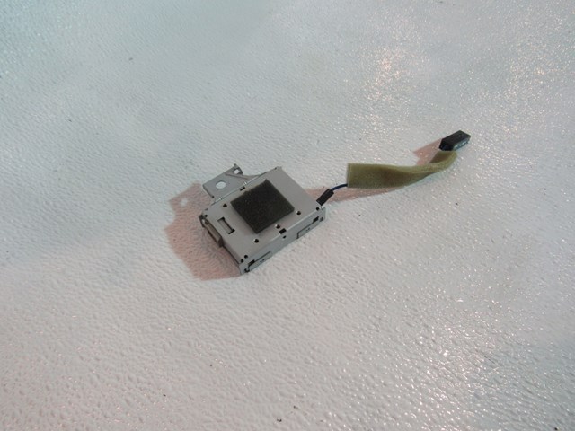 2008 Infiniti G35 Sedan Antenna Amplifier EP1165DF