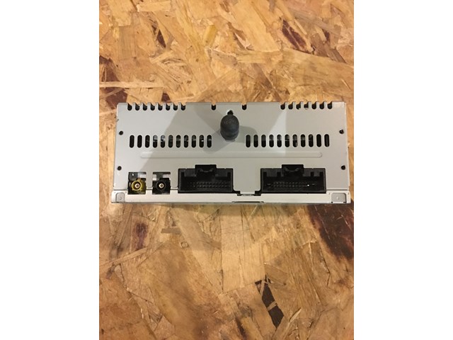 2016 Ford Explorer Radio Stereo GB5T-19C107-KA