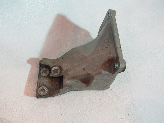 07 08 Infiniti G35x Sedan RH Passenger Engine Mount