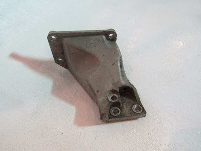 07 08 Infiniti G35x Sedan RH Passenger Engine Mount