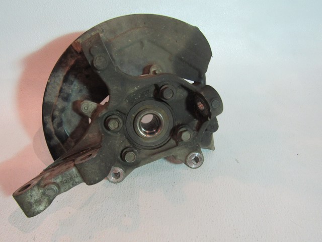 2011-2018 Ford Explorer Sport RH Passenger Front Spindle 11 12 13 14 15 16 17 18