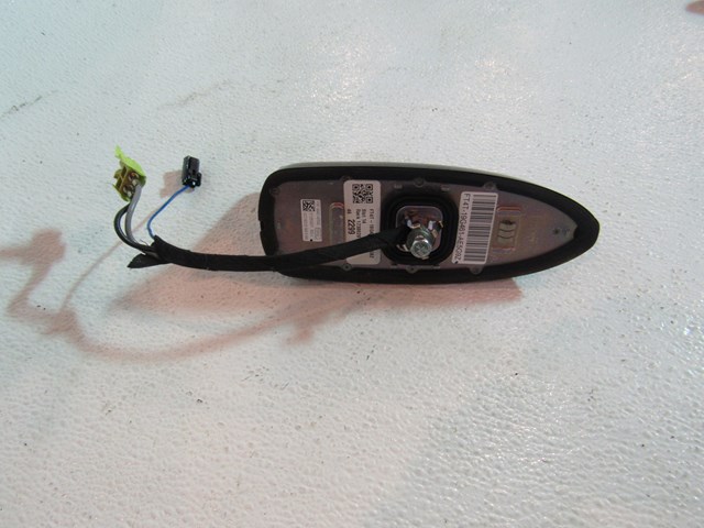 2016 2017 Ford Explorer Sport Shark Fin Antenna FT4T-19G461-AE569Z