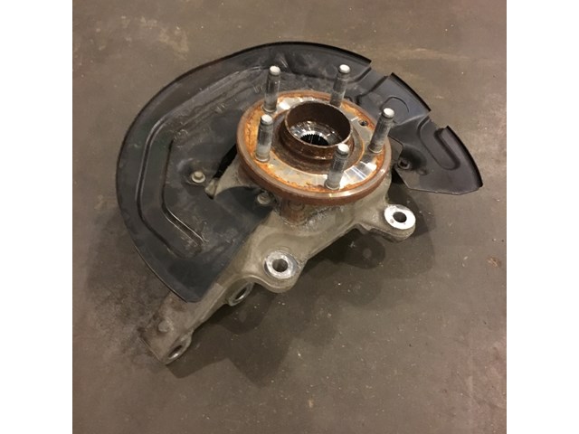 2016 2017 Ford Explorer Sport Driver Front Spindle AWD