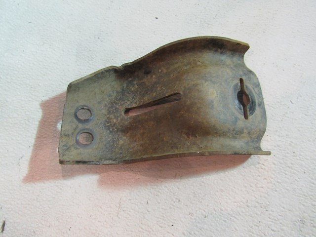 2016 2017 Ford Explorer Sport Rear RH Passenger Subframe Bracket 16 17