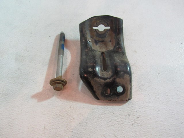 2016 2017 Ford Explorer Sport Rear LH Driver Subframe Bracket 16 17 