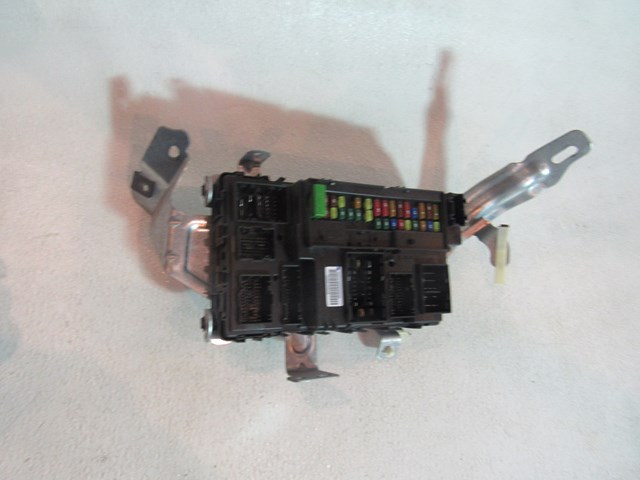 2016 2017 Ford Explorer Sport BCM Body Control Module GU5T-15604