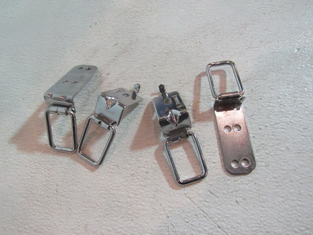 2016 Ford Explorer Sport Cargo Tie Downs (4)