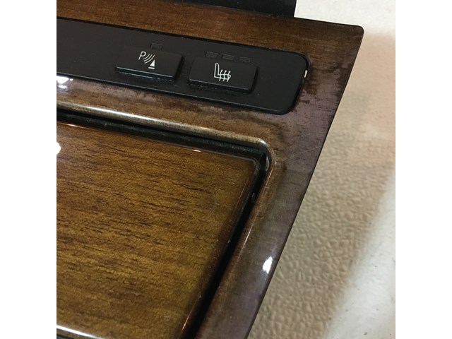 2007 BMW M6 Shifter Trim Wood Discolored 