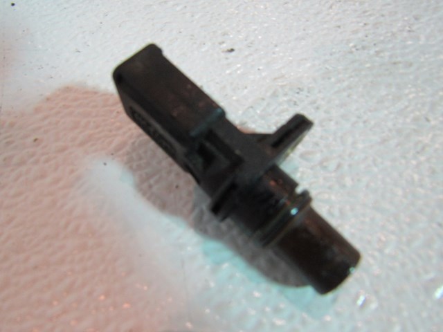 Audi S4 4.2L B7 LH Cam Position Sensor