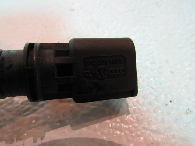 Audi S4 4.2L B7 LH Cam Position Sensor