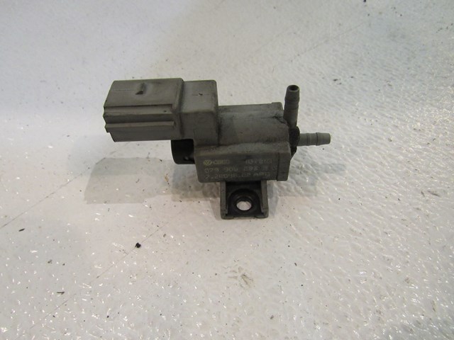 2006 Audi S4 Vacuum Solenoid 079 906 283 B