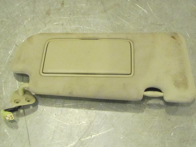 2009 Infiniti G37X Front RH Sun Visor