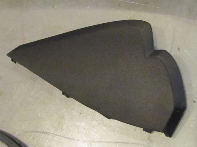 2009 Infiniti G37X Coupe Front RH Passanger Dash Cap