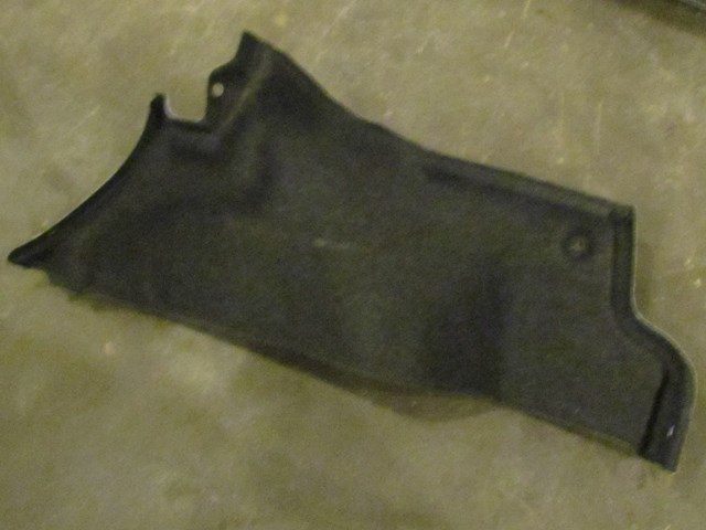 2009 Infiniti G37X Coupe Rear RH Passanger Trunk Moulding