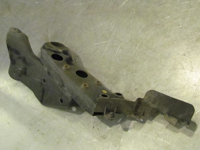 2009 Infiniti G37X Rear RH Passanger Subframe Brace