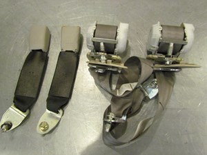 2009 Infiniti G37X Coupe Rear RH & LH Seat Belt and Buckle Set