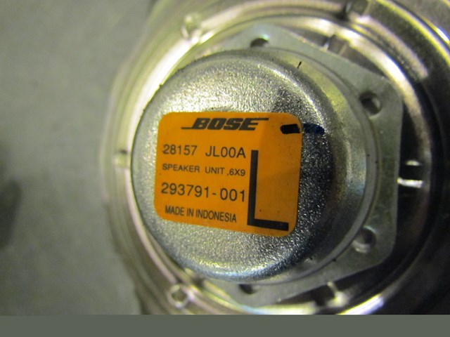 2009 Infiniti G37X Rear Deck Speaker