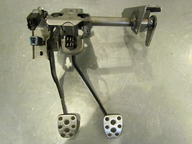 2013 Scion FR-S Pedal Assy Clutch Brake With Sensors