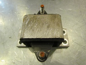 2009 Infiniti G37X Transmission Mount