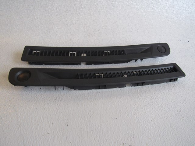 2006 Infiniti G35 Coupe Defrost Vents With Sensors