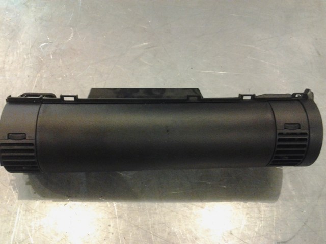 2006 Infiniti G35 Coupe Upper Glove Box With Vents