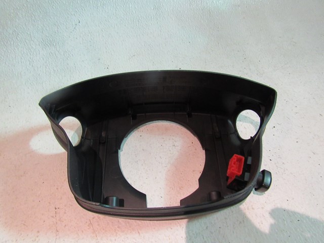 2006 Infiniti G35 Steering Column Surround Panel