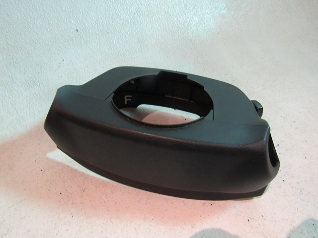 2006 Infiniti G35 Steering Column Surround Panel