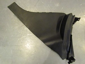 2006 Infiniti G35 RH Passenger Kick Panel 68134 AC700