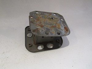 2003-2007 Infiniti G35 Coupe Rear LH Bumper Impact Mount OEM