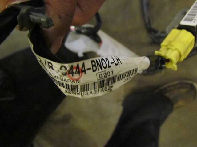 2006 Infiniti G35 RH Passenger Body Harness 24060 CM40A