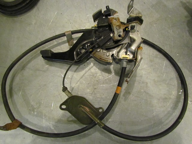 2006 Infiniti G35 Parking Brake Cable And Pedal