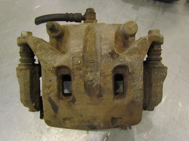 2006 Infiniti G35 Front RH Passenger Brake Caliper