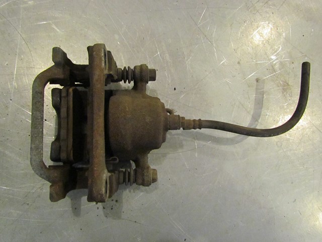 2006 Infiniti G35 Rear RH Brake Caliper