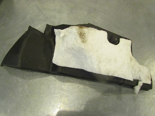 2006 Infiniti G35 LH Passenger Trunk Moulding