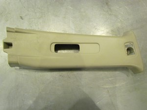 2005 Infiniti G35 RH Passenger Upper B Pillar Trim 76913 AL500