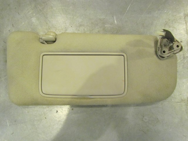 2005 Infiniti G35 RH Passenger Sun Visor Assy