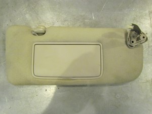 2005 Infiniti G35 RH Passenger Sun Visor Assy