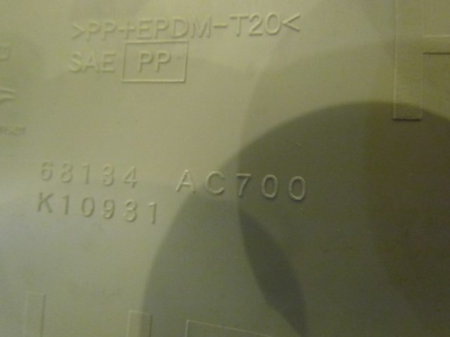 2005 Infiniti G35 RH Passenger Lower Kick Panel 68134 AC700