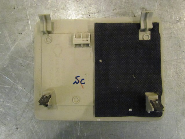 2005 Infiniti G35 Card Holder 73975 AL500