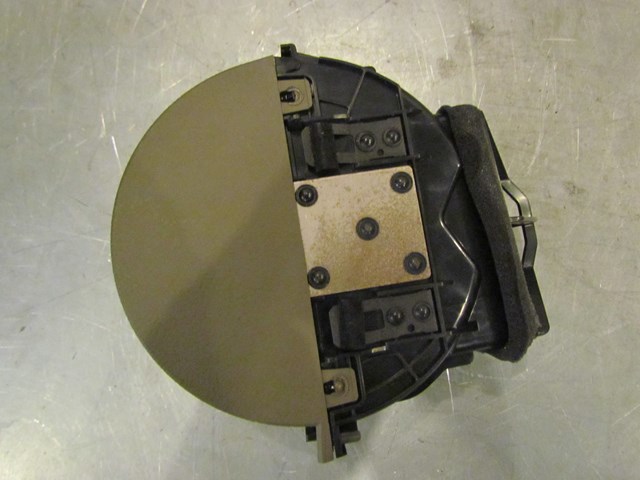 2005 Infiniti G35 Dash LH Drivers Vent 68751 AC700