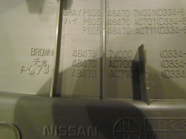 2005 Infiniti G35 Steering Column Upper Cover Panel 48470 AC700