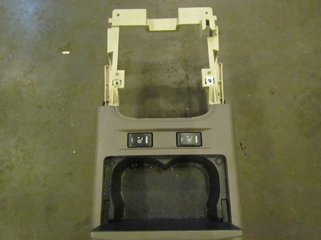 2005 Infiniti G35X Center Console With Seat Heat Controls 96950 AC770